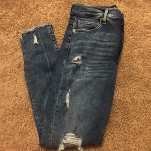 Express Skinny Leg Distressed Denim SIZE 6R